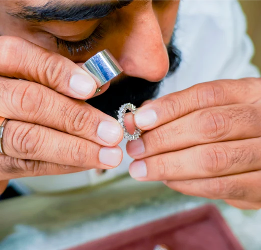 Stage-wise quality inspection with a loupe