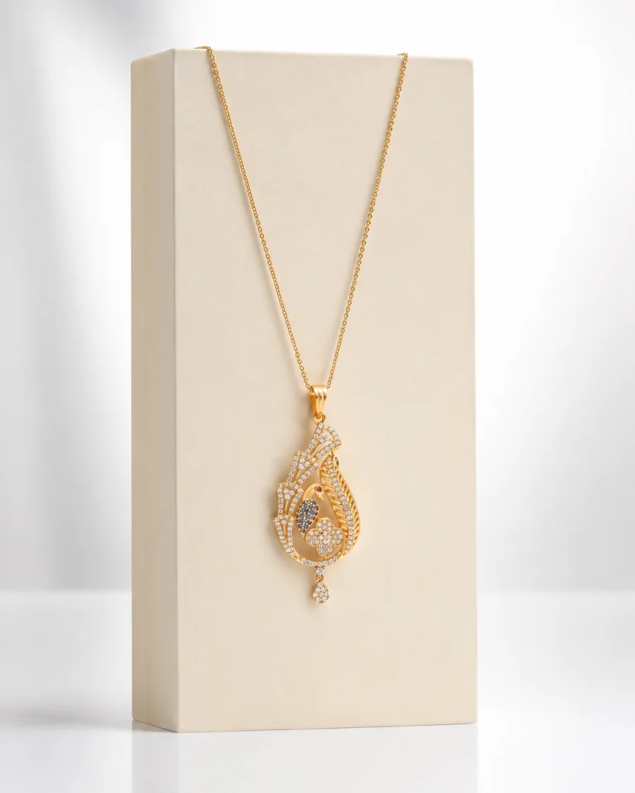 18KT Designer Pendant Necklace